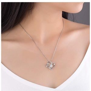 Van Rorsi\u0026Mo | Jewelry | Heart Necklace 